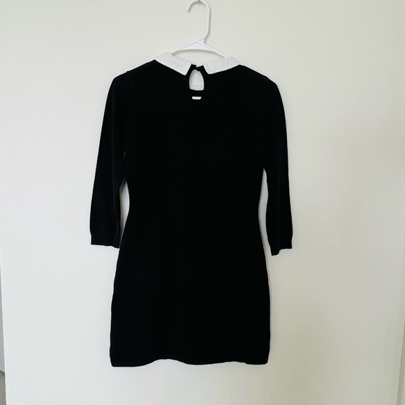 🌸🌸Limited Time Sale🌸🌸ASOS Black Knit Sweater Dress with Lace Collar - Picture 5 of 10
